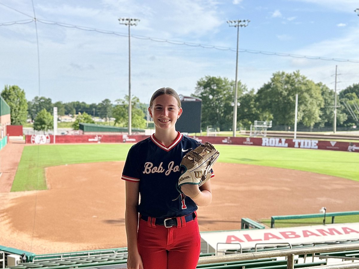 Emma also representing BJ Softball in Tuscaloosa. #Murph