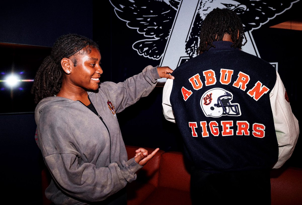 Had a great time at <a href="/AuburnFootball/">Auburn Football</a> WDE🦅
