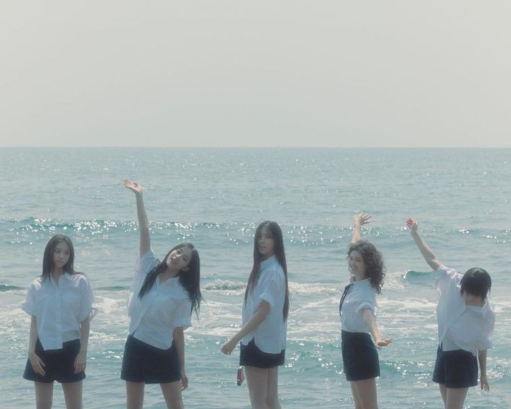 her87005430's tweet photo. Suddenly, I find myself missing the warmth you used to bring into my life. I miss you so much. https://t.co/3WYwPozrW0