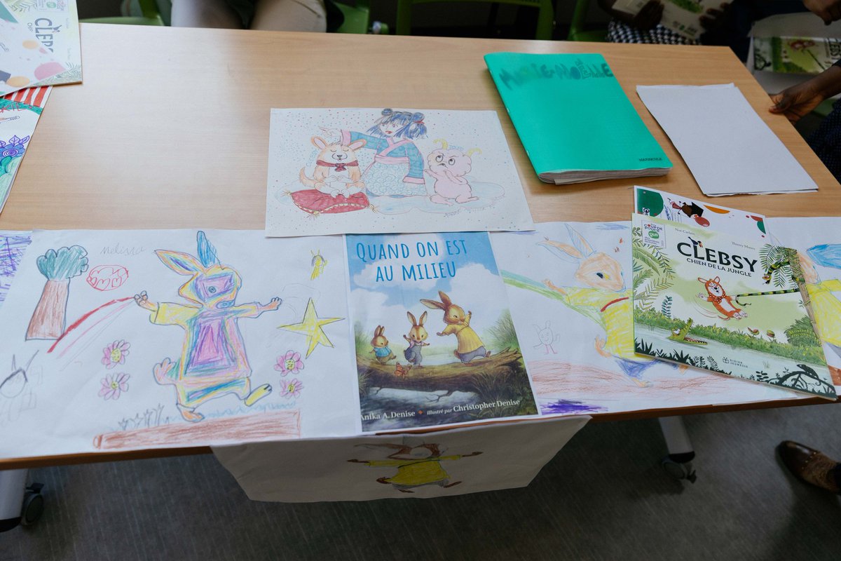 💜 Depuis 2009, le dispositif Coup de Pouce soutient les élèves en difficulté en lecture, écriture &amp; langage à #CherbourgEnCotentin.
🎓 En cette fin d’année, <a href="/HEBERTDOMINIQUE/">HEBERT DOMINIQUE</a> a remis les diplômes Pouce d’Or aux enfants lors des ateliers de clôture. Bravo à eux ! 👏📖