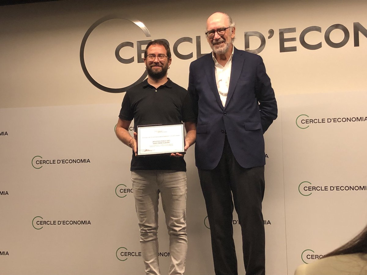 També s’ha reconegut a <a href="/SantPereClaver/">Jesuïtes Poble Sec</a> i <a href="/vedrunaangels/">Vedruna Àngels</a> per la seva trajectòria educativa. Dos centres d’iniciativa social on l’equitat, el compromís social i l’excel·lència van de la mà. Enhorabona! <a href="/CdEconomia/">Cercle d'Economia</a>