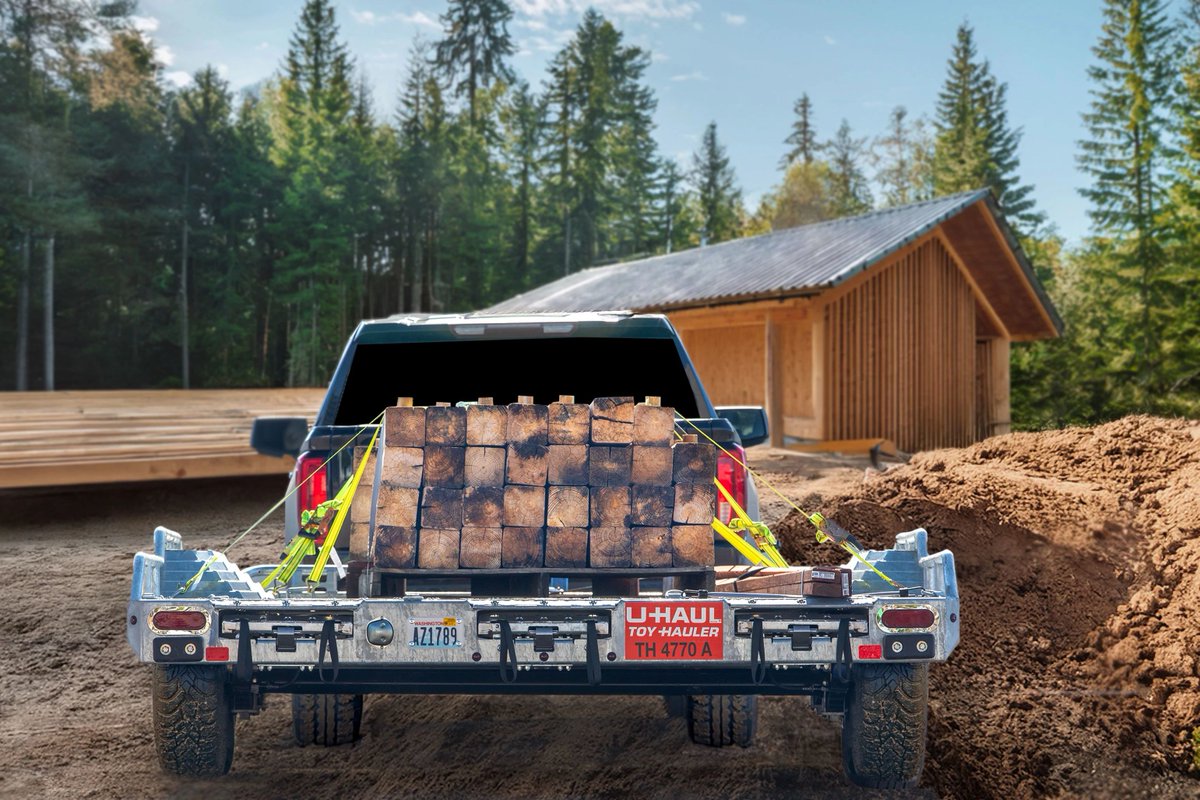 uhaul's tweet image. Check out the new Toy Hauler 🙌👀