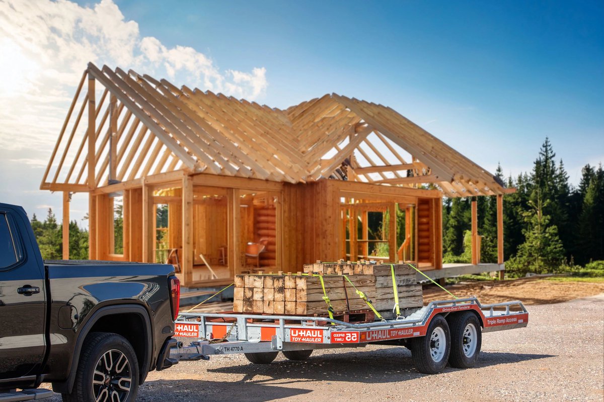 uhaul's tweet image. Check out the new Toy Hauler 🙌👀