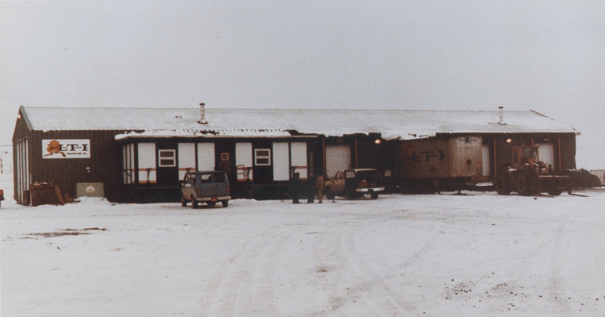 Does anyone know what Alaska service center this throwback photo was taken at?

#TBT #ThrowbackPost #Throwback #LyndenHistory #transportation #shipping #logistics #Lynden #Alaska