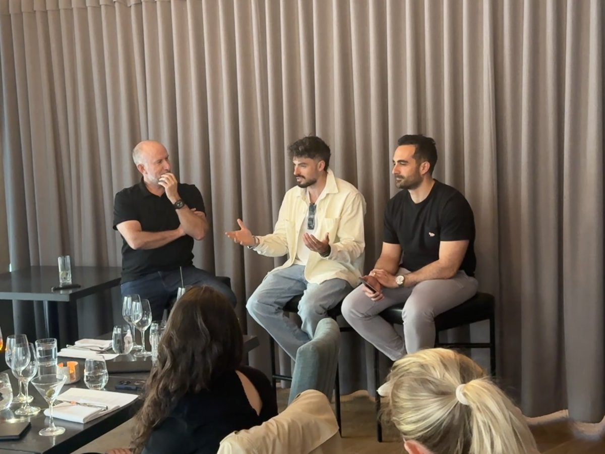 PanacheVC's tweet image. Last night in Montreal, we hosted our second Table Talk Dinner at Panache, an intimate gathering of founders focused this time on the theme of Branding & Storytelling.
Thanks to Jake Karls and Martin Gauthier for their powerful insights and to everyone who joined!