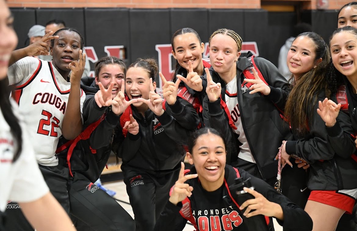 Celeste Alvarez (@celestebball27) on Twitter photo SECTION 7 TIME!
Catch me and <a href="/carondelethoops/">Carondelet Basketball</a> playing @ 8 am on court AAG1 on 6/13
New year new goals💪
LETS GET IT COUGS🐾‼️
#section7 #classof2027 #d1 #calstars #GoCougs #NCAA <a href="/KellySopak/">Kelly Sopak</a> SECTION 7 TIME!
Catch me and <a href="/carondelethoops/">Carondelet Basketball</a> playing @ 8 am on court AAG1 on 6/13
New year new goals💪
LETS GET IT COUGS🐾‼️
#section7 #classof2027 #d1 #calstars #GoCougs #NCAA <a href="/KellySopak/">Kelly Sopak</a>