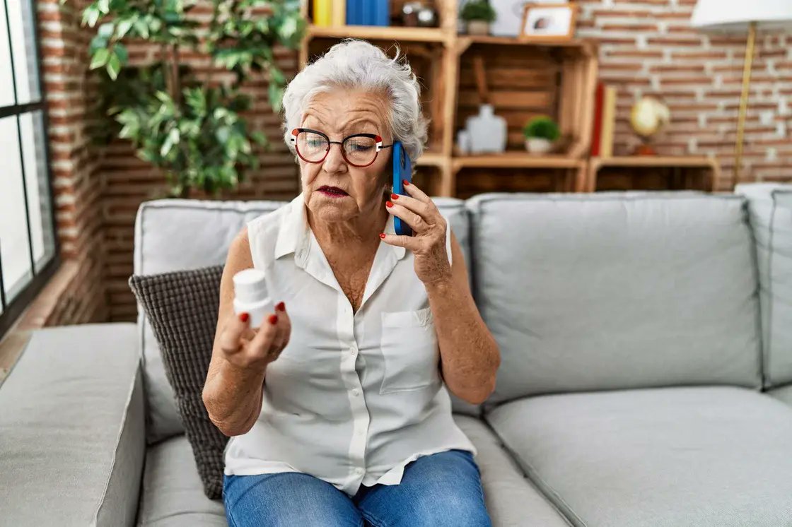 💊 Medication non-adherence in older adults can have serious consequences. Discover the key reasons behind it—and how to help prevent it. Read the e-guide now to learn more: hubs.ly/Q03rWJ2c0