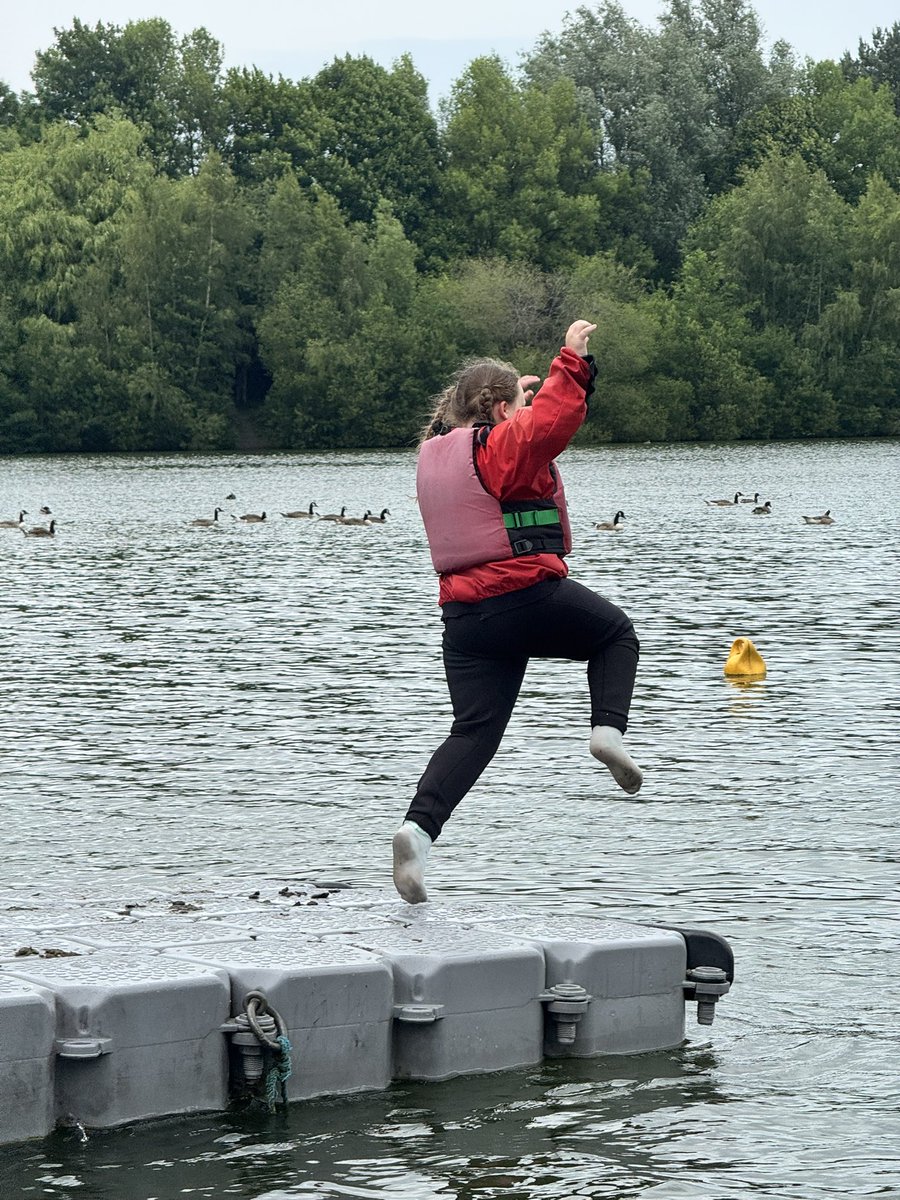 Year 3 had a fabulous time today at Debdale Water Centre. We are super proud of their resilience and teamwork. Well done everyone. <a href="/tamesidessp/">Tameside SSP</a> 🚣🏊🏊‍♂️🍦