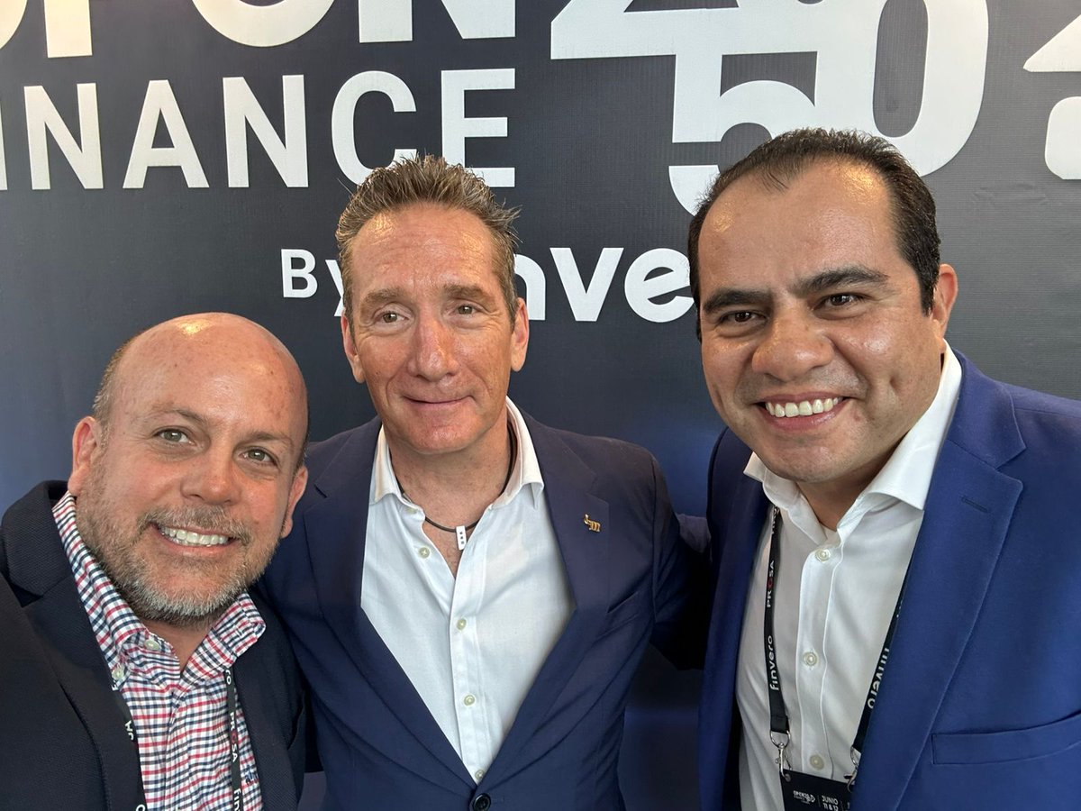 JUANP_DELEON's tweet image. Hoy participé en #OpenFinance2050, un espacio vibrante donde las ideas, la innovación y el futuro de las finanzas abiertas se encontraron en el corazón de la Ciudad de México.

#IFNB  #SOFOM  #SOCAPS #FINTECH #BANCA