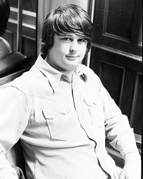 Freddoidk's tweet image. In honour of one of the most personally and artistically inspiring artists, here are my current top five favourite Brian Wilson songs (off the top of my head):
1. Surf's Up
2. 'Til I Die
3. I'll Bet He's Nice
4. Rio Grande
5. Time to Get Alone
RIP to one of the greatest.
