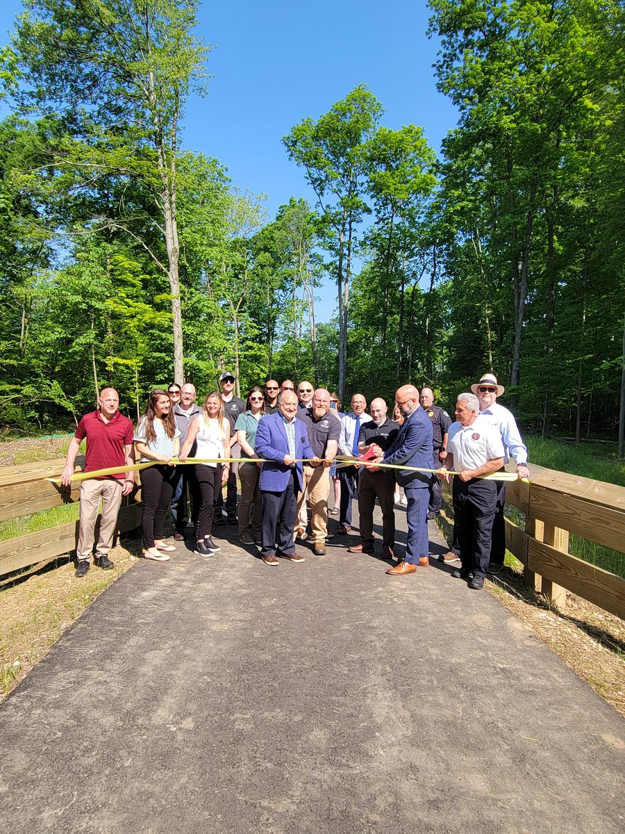 Medina County Parks (@medinacoparks) on Twitter photo Brunswick officials and <a href="/MedinaCoParks/">Medina County Parks</a> celebrated Phase 3 of the Plum Creek Greenway on June 11. The 2.46-mile asphalt trail connects Plum Creek Park with Brunswick Lake and the city’s Mooney Park. The contractor is still completing a few items, but Phase 3 is open for use. Brunswick officials and <a href="/MedinaCoParks/">Medina County Parks</a> celebrated Phase 3 of the Plum Creek Greenway on June 11. The 2.46-mile asphalt trail connects Plum Creek Park with Brunswick Lake and the city’s Mooney Park. The contractor is still completing a few items, but Phase 3 is open for use.