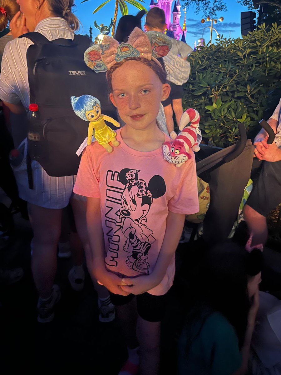 What an amazing day the children have had at Disneyland Paris today - magical memories made! <a href="/NewParkPrimary/">New Park Primary School</a> <a href="/NewparkPCM/">Rob Povey</a>