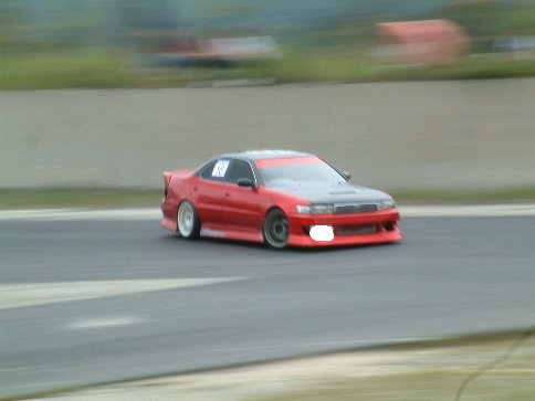 Images of various cars tweet media