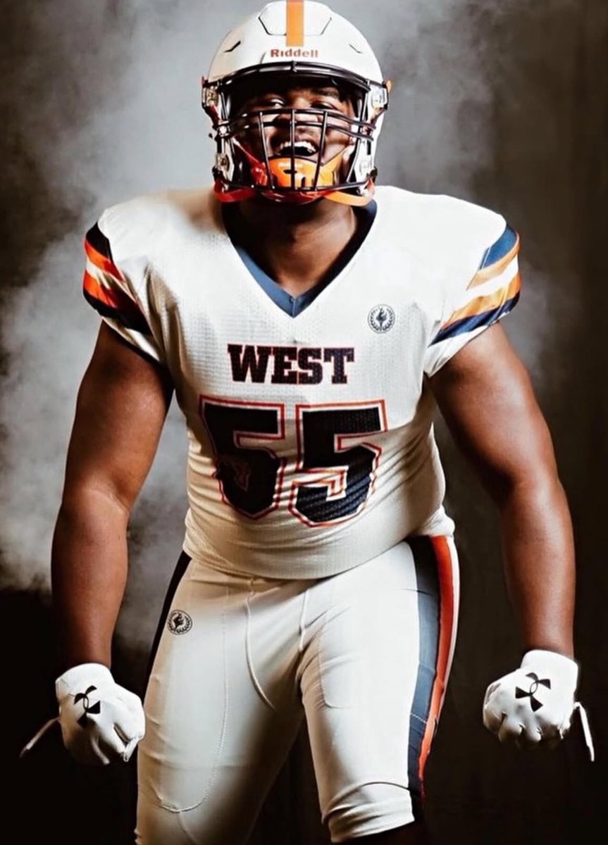 <a href="/mijsloan/">Shamij Sloan-Rice</a> 6’2 250lbs DE/OL 
3.3GPA
2X District 12 All Public
Class of 2026 
<a href="/SpeedboysFB/">Speedboys_FB</a>