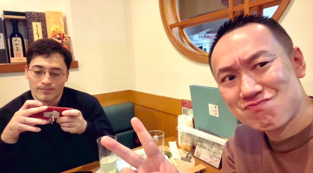 隆義(たかよし) (@takayoshi0228) on Twitter photo おはよー(´ω`)
昨日飲み行って来たんだけど、
料理もめっちゃ美味かったしビールも最高だった!🥳🍻
カワハギの刺身とか初めて食べたなー😋
行きたかった締めパフェのお店も行けたし満足満足🥰 おはよー(´ω`)
昨日飲み行って来たんだけど、
料理もめっちゃ美味かったしビールも最高だった!🥳🍻
カワハギの刺身とか初めて食べたなー😋
行きたかった締めパフェのお店も行けたし満足満足🥰