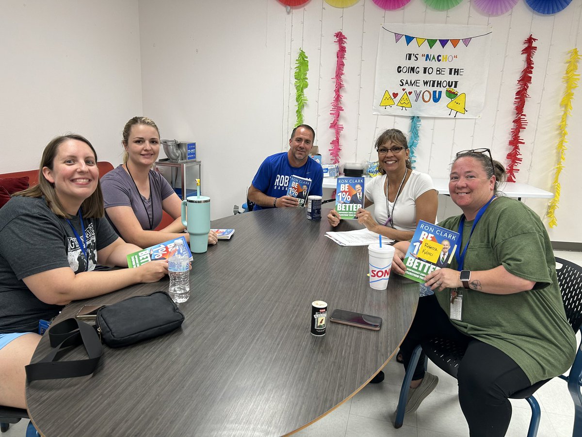 Kara Smith tweet media