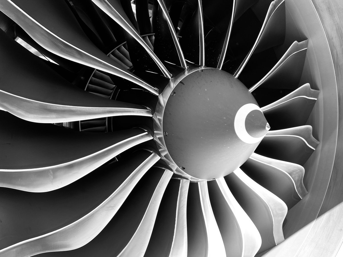 Now the engines theory is trending on Air India…loss of thrust.

I’m trying to walk a fine line: you’re going to see speculation one way or the other, so I’d like to add context to keep those theories from spinning out of control.

So, here’s what I know that could be relevant: