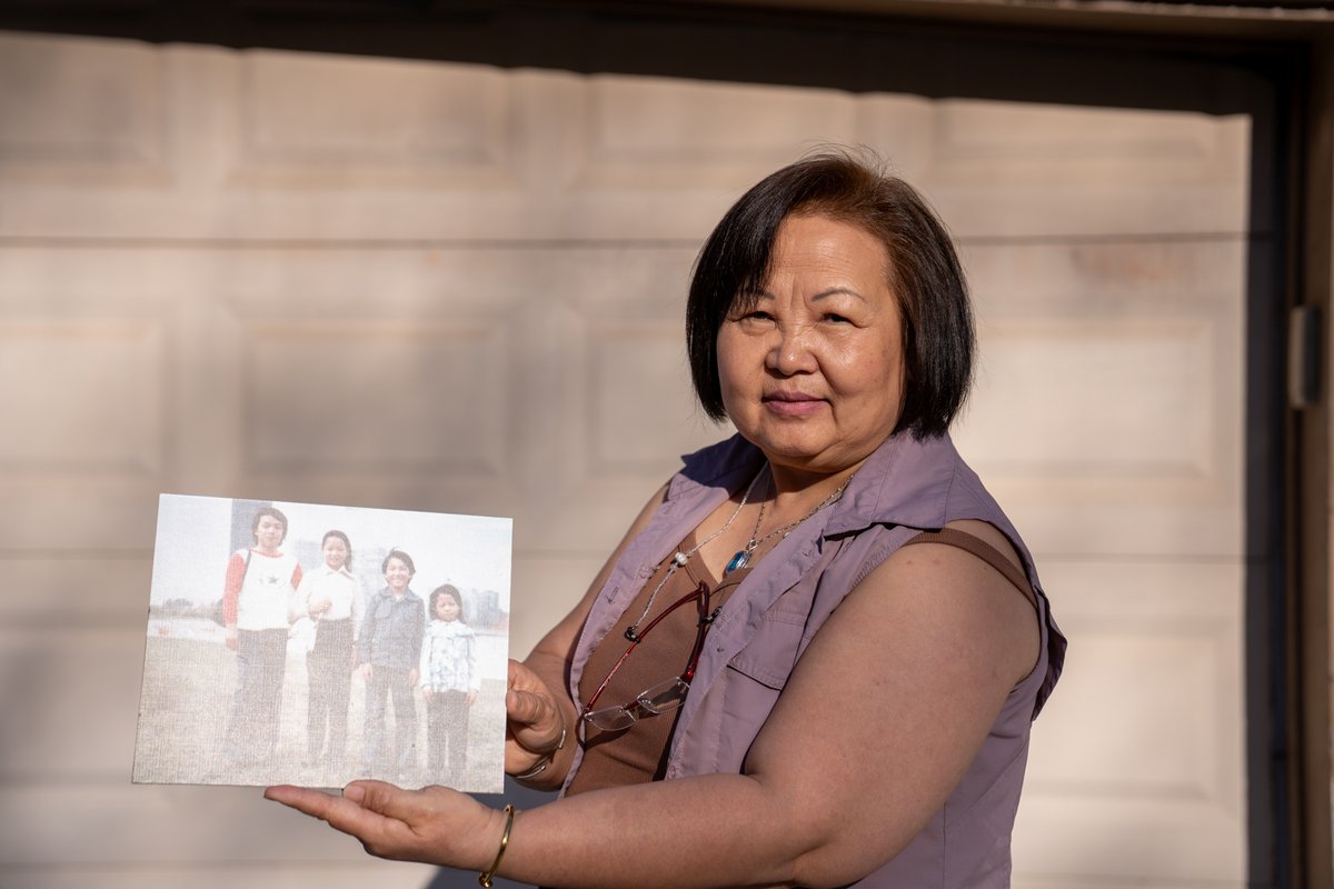 Sahan Journal (@sahanjournal) on Twitter photo Looking back 50 years: Hmong Americans reflect on journey from wartime Laos to new life in U.S.
By <a href="/katelyn_vue/">Katelyn Vue</a> with <a href="/Report4America/">Report for America</a>
Read the full story: sahanjournal.com/immigration/hm… Looking back 50 years: Hmong Americans reflect on journey from wartime Laos to new life in U.S.
By <a href="/katelyn_vue/">Katelyn Vue</a> with <a href="/Report4America/">Report for America</a>
Read the full story: sahanjournal.com/immigration/hm…