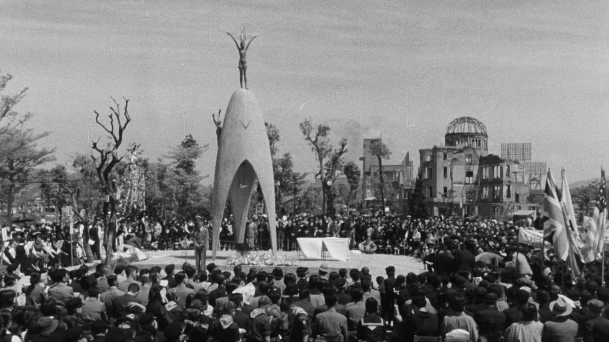 Gnirut2023's tweet photo. #Sadako folded #paper #cranes before dying at 12, while #Setsuko, miraculously saved from burial, moved to #Canada and shared her story. Their #determination helped pave the way for the #nuclear #weapons ban treaty in the 21st century. https://t.co/ITYkacuE3s