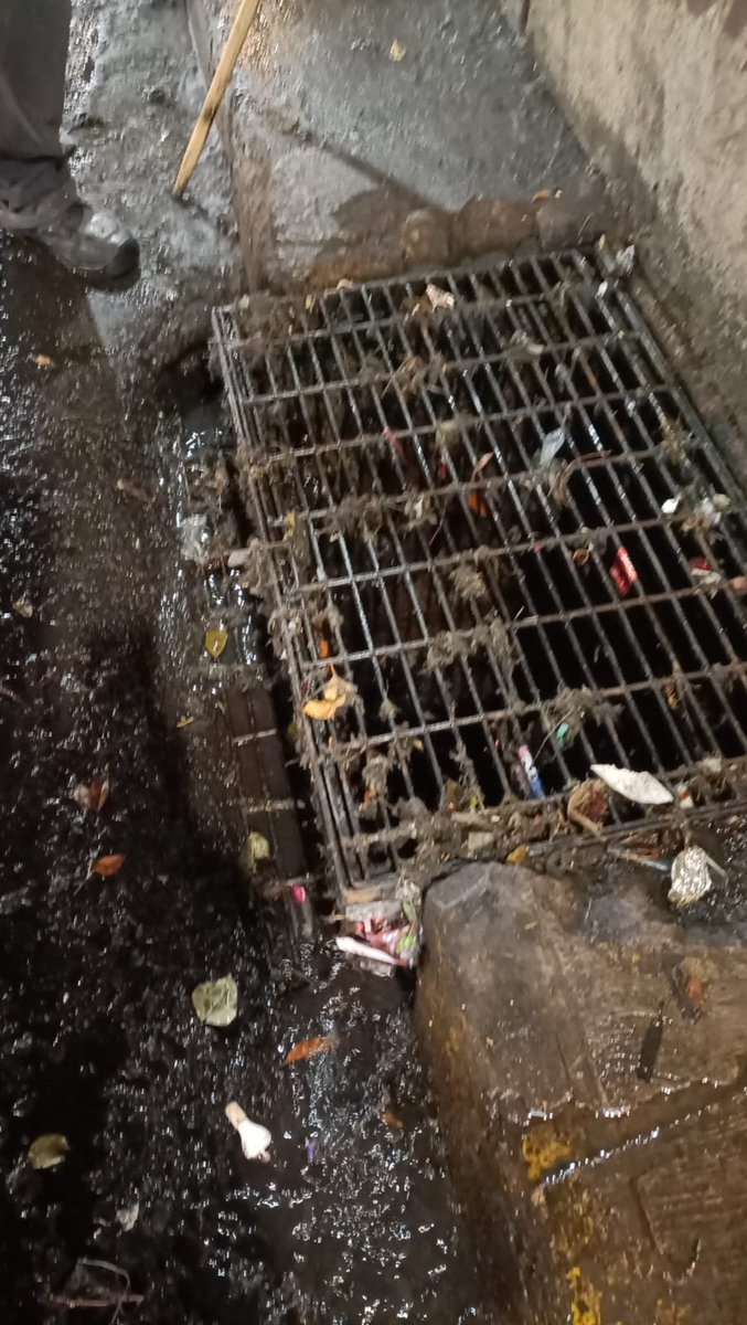 SOBSECDMX's tweet image. Cuadrillas de la #SOBSE liberaron los accesorios hidráulicos en el bajo puente de Eje 1 Norte y Av. Río Churubusco, en la colonia Adolfo López Mateos, Venustiano Carranza. La vialidad quedó libre y en operación como parte del Operativo #Tlaloque.