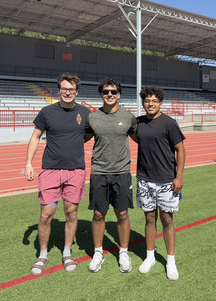 therealalecmeza's tweet image. Two of Flagstaff’s best working and making each other better! Both of these boys are going to tear it up at the next level! @JadonWetzel @Framirezchs @FlagstaffEagles @CoconinoFB @Flagcoco