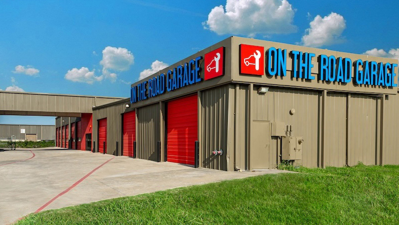 Aurora (@aurora_inno) on Twitter photo The AV future needs skilled people. Aurora’s new workforce program with <a href="/ontheroadgarage/">On the Road Garage</a> is helping to train them, no experience required. Learn more about the initiative 👉 bit.ly/43IjrVk
#WorkforceDevelopment #MobilityForAll #AVCareers The AV future needs skilled people. Aurora’s new workforce program with <a href="/ontheroadgarage/">On the Road Garage</a> is helping to train them, no experience required. Learn more about the initiative 👉 bit.ly/43IjrVk
#WorkforceDevelopment #MobilityForAll #AVCareers