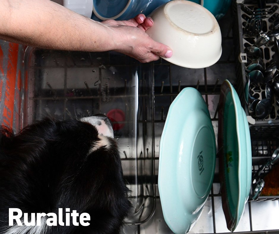 When utilities talk about “beat the peak,” it’s a call to action to reduce electricity use during periods of highest demand. Small changes at home can make a big difference to the energy grid. Learn how to beat the energy peak: ruralite.com/beat-the-energ…