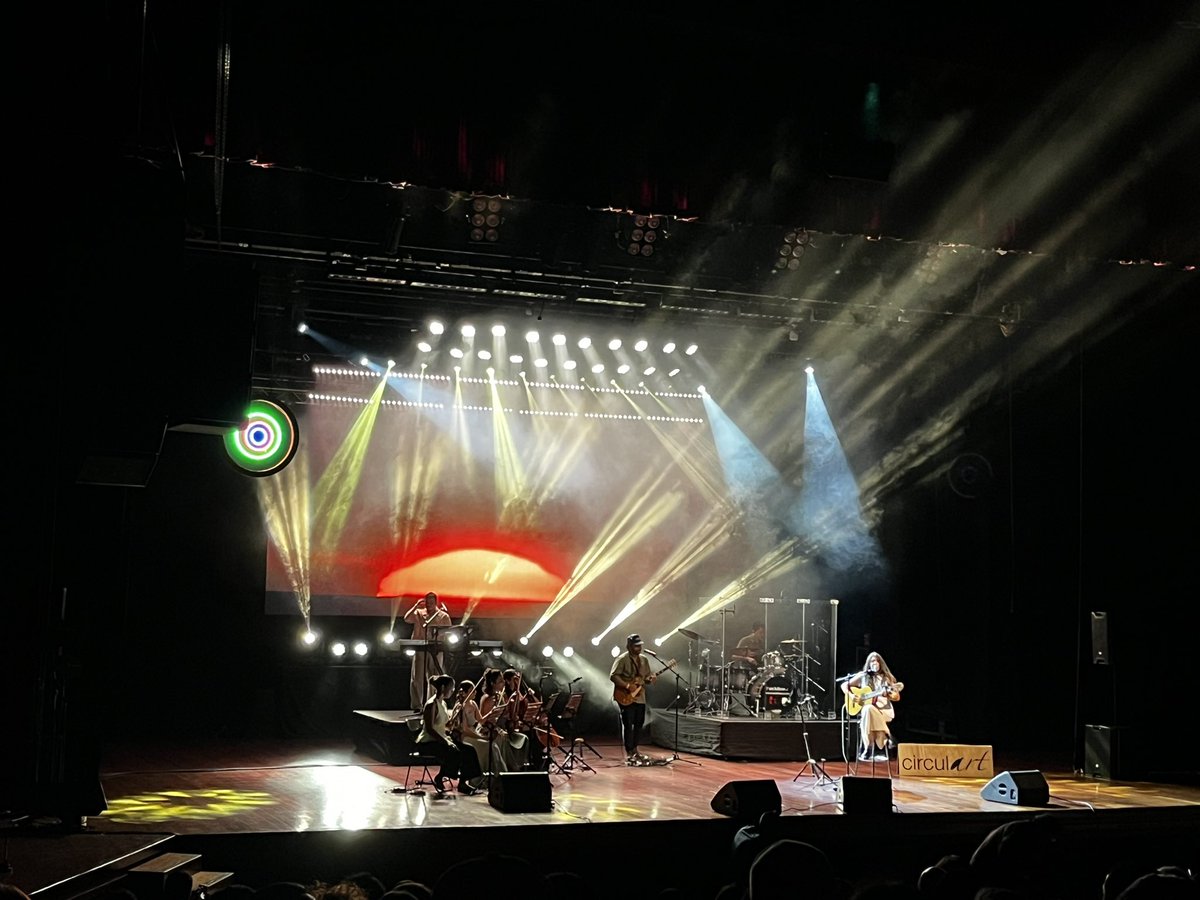 Qué Alegría es el tiempo de la música, de los sonidos que hacen volar los espíritus y de sus correspondencias. <a href="/Circulart_/">CIRCULART</a>