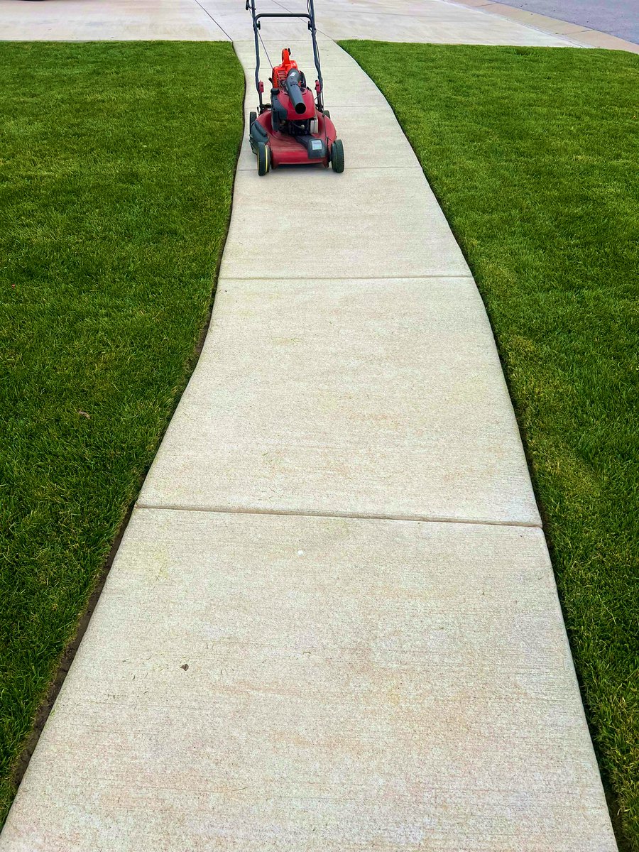 Chris Burns (@chris_burns65) on Twitter photo Before and after. Whether it’s pipe or stripe, I’ll lay it down. Wifey, pictured reading on the front porch, thought the best gift I could give her for Father’s Day is a day without mowing. <a href="/OutKickTNML/">ThursdayNightMowingLeague</a> Before and after. Whether it’s pipe or stripe, I’ll lay it down. Wifey, pictured reading on the front porch, thought the best gift I could give her for Father’s Day is a day without mowing. <a href="/OutKickTNML/">ThursdayNightMowingLeague</a>