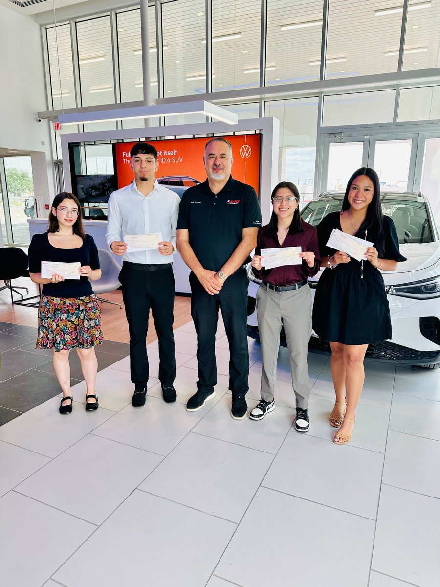 🎓🎉 A big congratulations to Sienna Ochoa, Camila San Miguel, Juan Juarez, and Serena Cano — our 2025 Payne Scholarship Winners at Payne Brownsville Volkswagen location! 👏💙

👏 Follow us for more Winners coming soon!