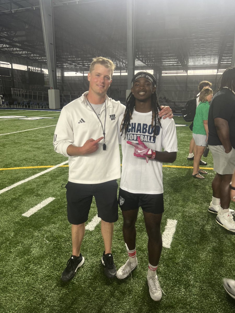 DeZavion Hollinger (@hollingerzae) on Twitter photo had a great camp today at <a href="/IchabodFTBL/">Washburn Football</a> thanks for having me <a href="/CoachJTGlen/">Jacob Glendinning</a> <a href="/CoachJarvis3/">Jarvis Harrod</a> <a href="/CoachKoch_WU/">Kaleb Koch</a> <a href="/CoachTyceBrown/">Tyce Brown</a> had a great camp today at <a href="/IchabodFTBL/">Washburn Football</a> thanks for having me <a href="/CoachJTGlen/">Jacob Glendinning</a> <a href="/CoachJarvis3/">Jarvis Harrod</a> <a href="/CoachKoch_WU/">Kaleb Koch</a> <a href="/CoachTyceBrown/">Tyce Brown</a>