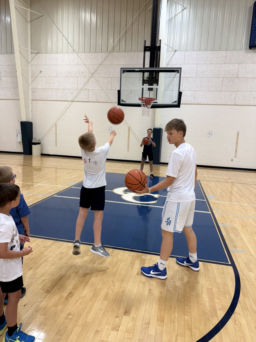 LCCBoysBball's tweet photo. What a great week of Knights Basketball Camp! We had a record 104 future Knights compete for 4 days! https://t.co/BfsPNM1oNj