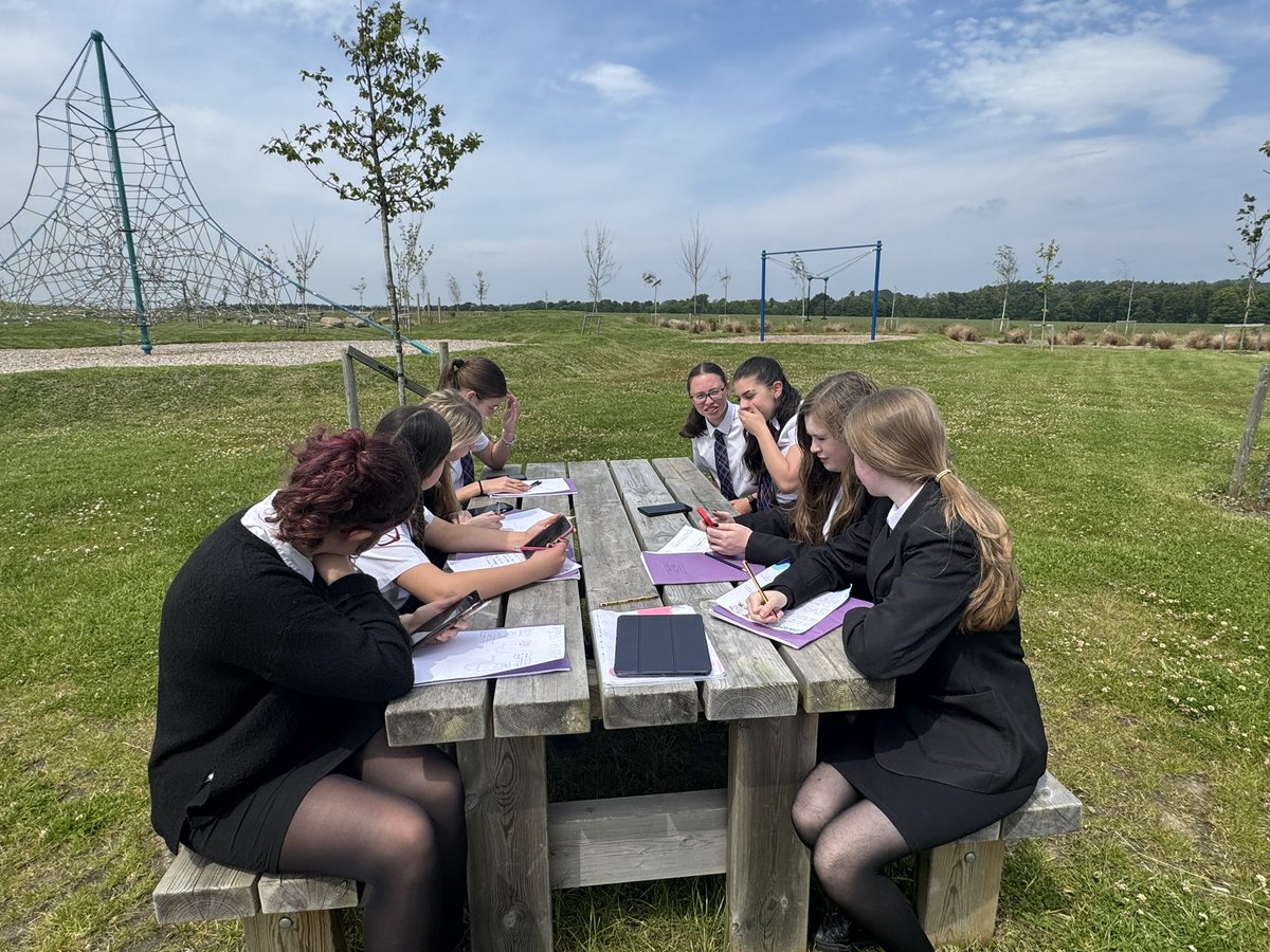 SABusTech's tweet photo. π S2 making the most of the sunshine today! Fantastic to see the class engaged and enjoying their learning outdoors β fresh air and great discussions all round πΏπβοΈ #OutdoorLearning #S2 #LearningInTheSun #Winchburgh https://t.co/nNjsM9KcPT