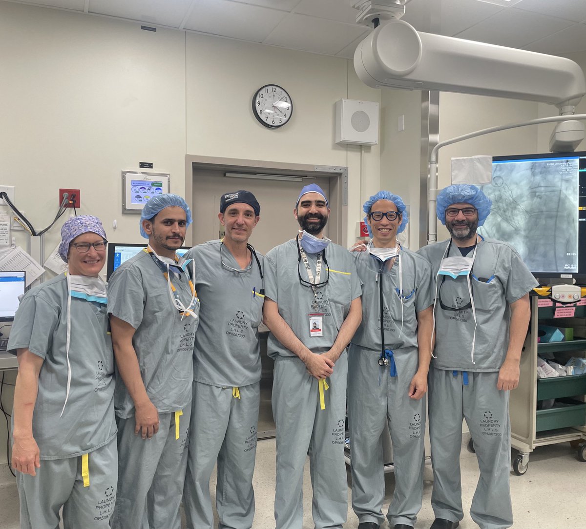 MichaelMwachu's tweet image. It has been a great honour to spend the last year with @JoacoGundelach during his fellowship @SchulichMedDent @LHSCCanada. He’s a super talented surgeon and has a bright future ahead! Looking forward to all the exciting things he will do in 🇨🇱! We’ll miss him!