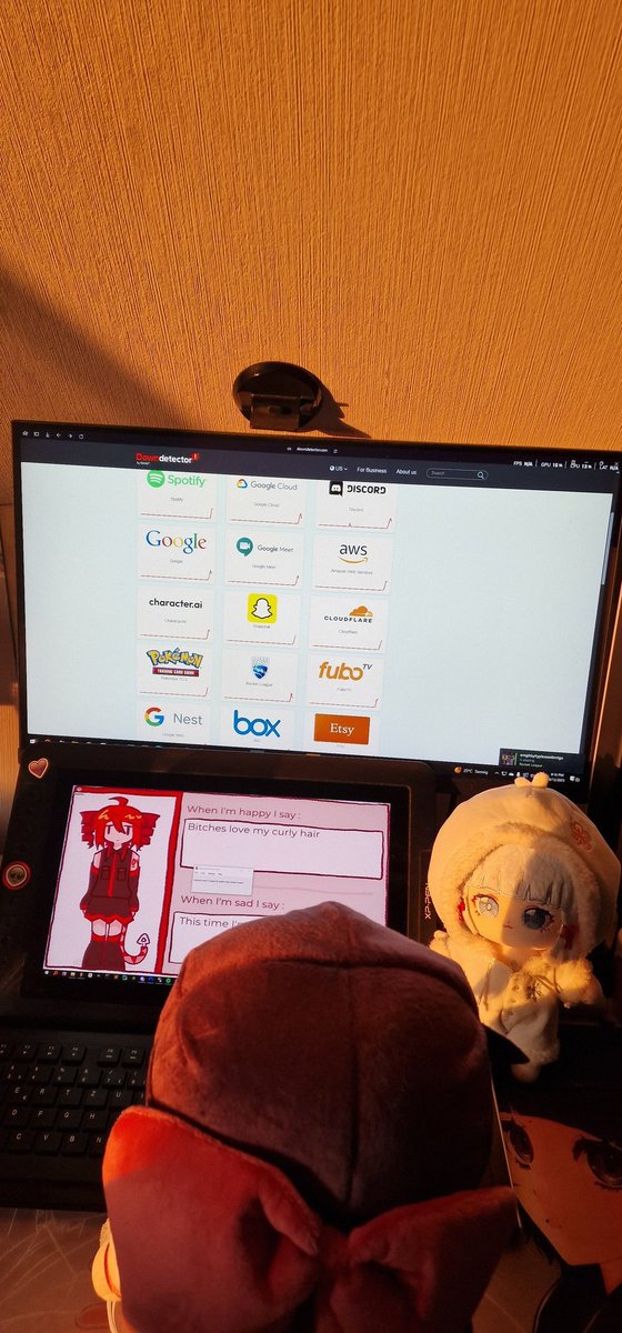 Shondo is watching the internet burn.
It was not her this time
#shondophrenic #fallenshadowmerch