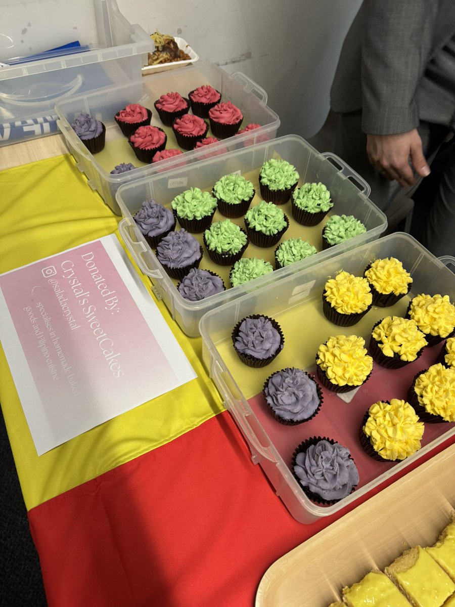 HASUrobotics's tweet image. The scores are in! Congratulations UREY HOUSE! @HarrisSutton1 thank you all for coming down to support HASU Robotics at the Bake Sale today! @FTC_UK #morethanrobotsuk #houseweek