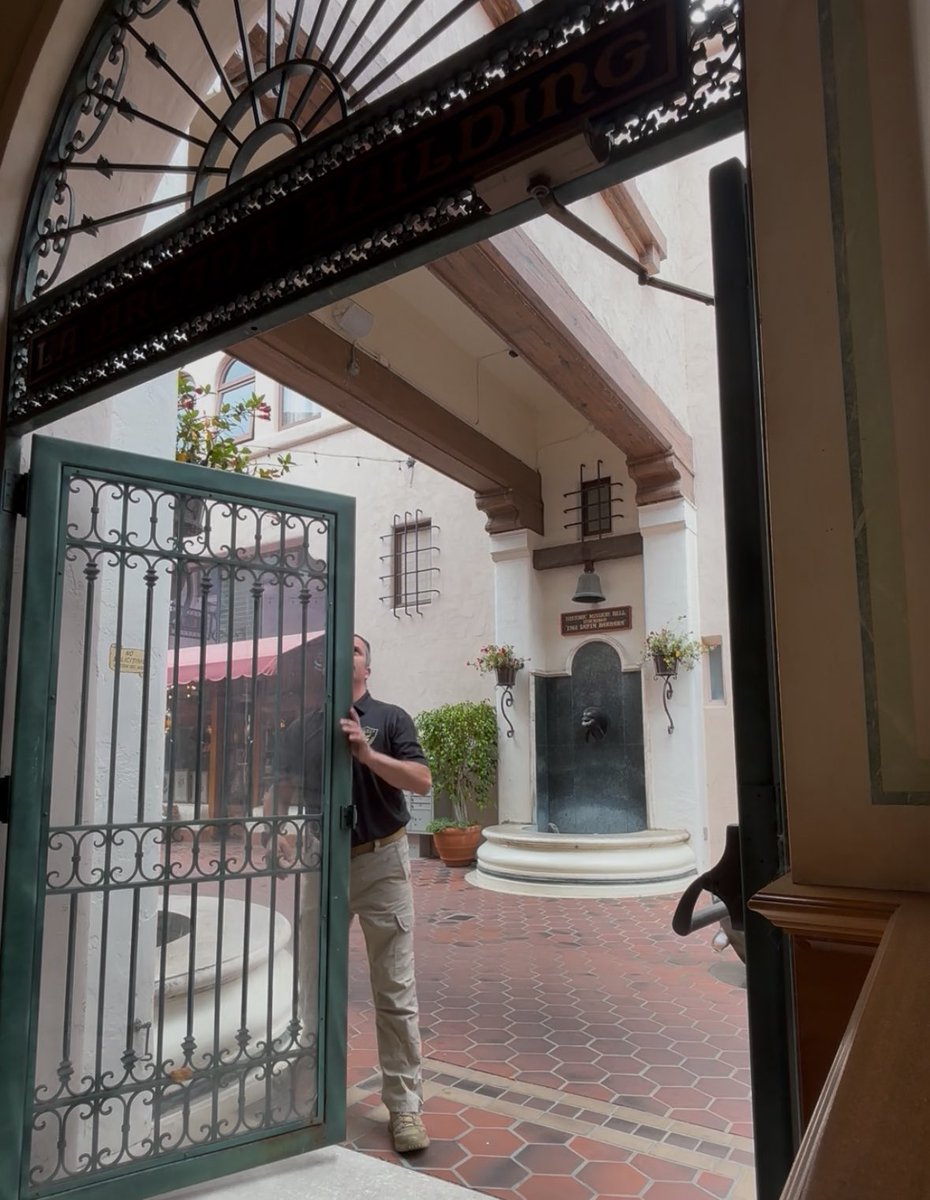 security_taurus's tweet photo. Business Owners in LA &amp; Ventura — Are you prepared?

Taurus Protection Inc. provides professional, visible security presence during riots, protests, &amp; major events.

#LASecurity #VenturaBusiness #RiotControl #TaurusProtection #BusinessSafety #EmergencySecurity #SecurityServices https://t.co/zZ8U98mc7X