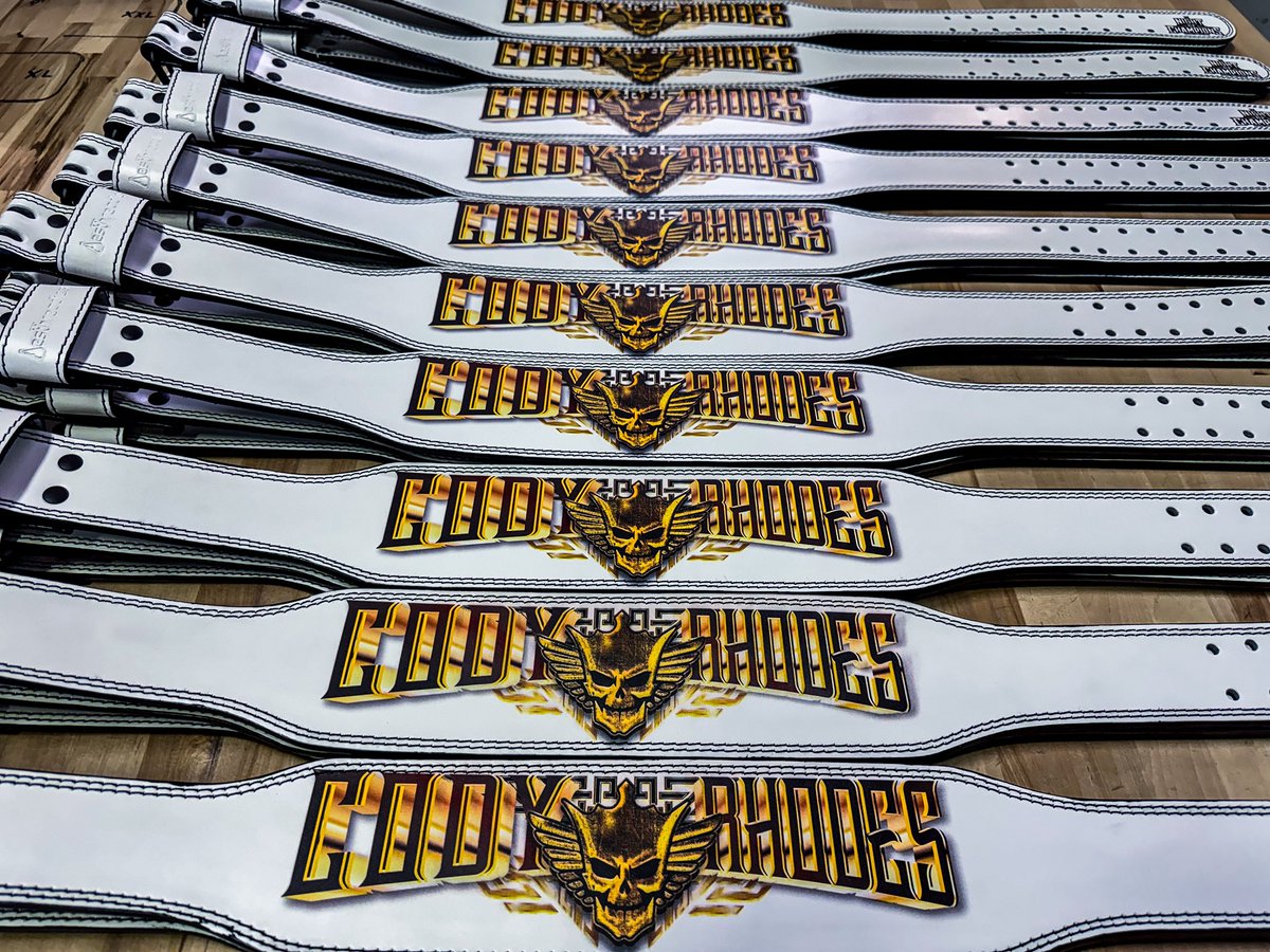 aesthreadics tweet media