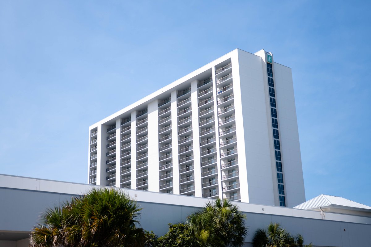 AccuGridTech's tweet image. We had such a great time  this week at the NC Electric Meter School! It was so exciting to see everyone&apos;s reactions to our brand  new relaunch as AccuGrid. Looking  forward to another great week at the beach in 2026!

#powerinprecision #electricutility