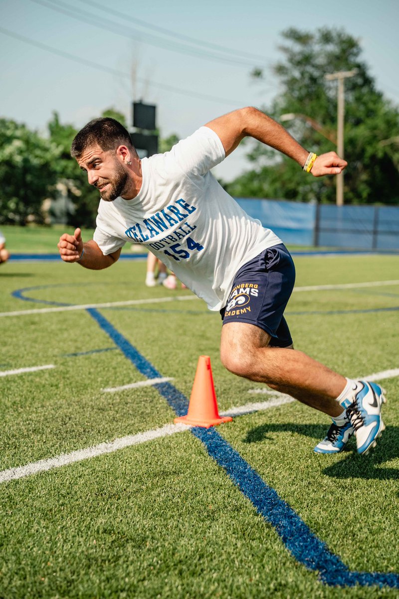 FlorisAkova's tweet image. Had a great camp at Delaware yesterday!
@JoshAlaeze @RamsAcademy