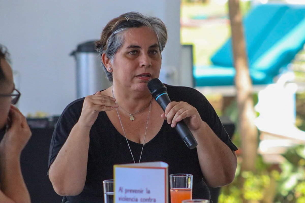 UNFPA El Salvador (@unfpaelsalvador) on Twitter photo Unimos esfuerzos por un futuro con más oportunidades para niñas y adolescentes.
Con apoyo de <a href="/MITURElSalvador/">Ministerio de Turismo</a>, diversos propietarios y representantes de empresas de #LaLibertad, conocieron la Iniciativa #LlegarACero embarazos en niñas y adolescentes. Unimos esfuerzos por un futuro con más oportunidades para niñas y adolescentes.
Con apoyo de <a href="/MITURElSalvador/">Ministerio de Turismo</a>, diversos propietarios y representantes de empresas de #LaLibertad, conocieron la Iniciativa #LlegarACero embarazos en niñas y adolescentes.