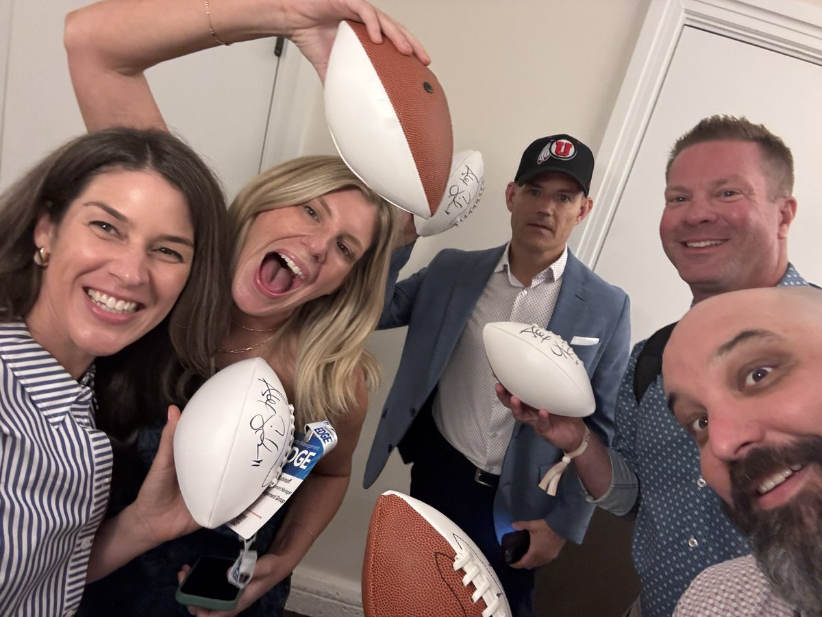 Beth_Rubinoff's tweet photo. When the wealth management ecosystem makes it out of outlook. Catch all the coverage from @wealth_mgmt here: https://t.co/1jJEcvI6Wq
#WMEDGE @alisusko_alison @jasonpereira @bportnoy_ @tommywarb @EmmaCurean @TorieHappe @ikcotol @ShannonRosic https://t.co/T5ubhcUci0