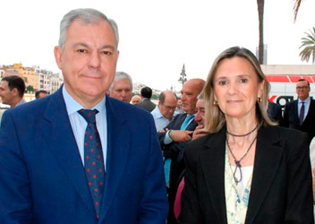 Consejo Social US (@consejosocialus) on Twitter photo 🌊 Este miércoles se ha celebrado en Sevilla el I Foro de Economía Urbana: “La Economía de Sevilla en torno a su río”, organizado por Tribuna de Andalucía.
#csus #foroeconomiaurbana
<a href="/conferenciacs/">ConferenciaCS</a>
🕍👇
institucional.us.es/consejosocial/… 🌊 Este miércoles se ha celebrado en Sevilla el I Foro de Economía Urbana: “La Economía de Sevilla en torno a su río”, organizado por Tribuna de Andalucía.
#csus #foroeconomiaurbana
<a href="/conferenciacs/">ConferenciaCS</a>
🕍👇
institucional.us.es/consejosocial/…