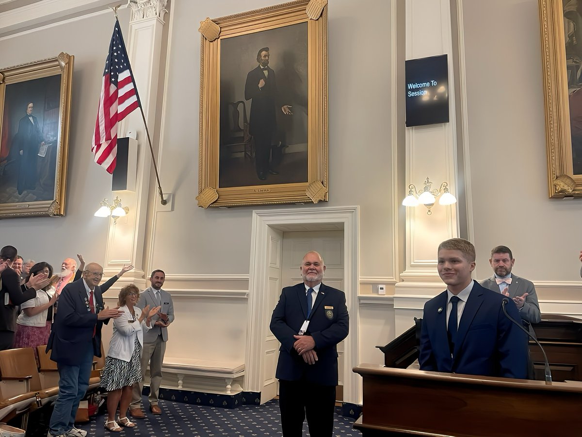 NHHouseofReps's tweet image. As is tradition, we started House Session today with the Pledge of Allegiance led by Rep. Katy Peternel of Wolfeboro. Kurtis Sheffer from Brookfield sang the National Anthem. He had a fantastic voice!