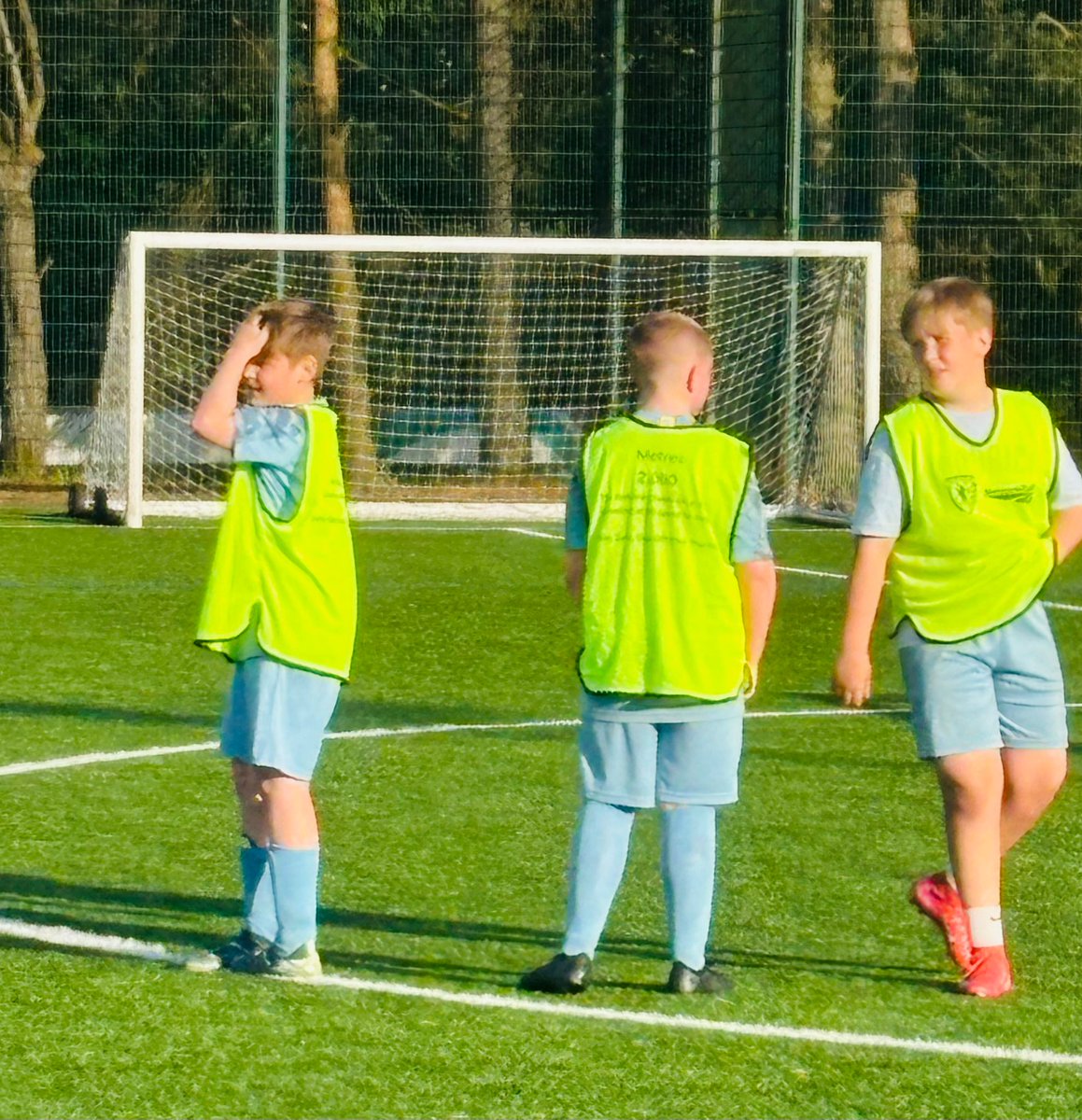 Carbrain Football Club tweet media