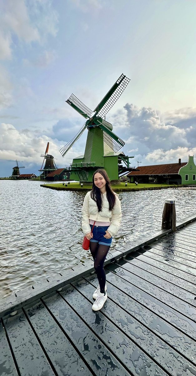 ⛅️ it stopped raining for approximately 20 seconds 🇳🇱