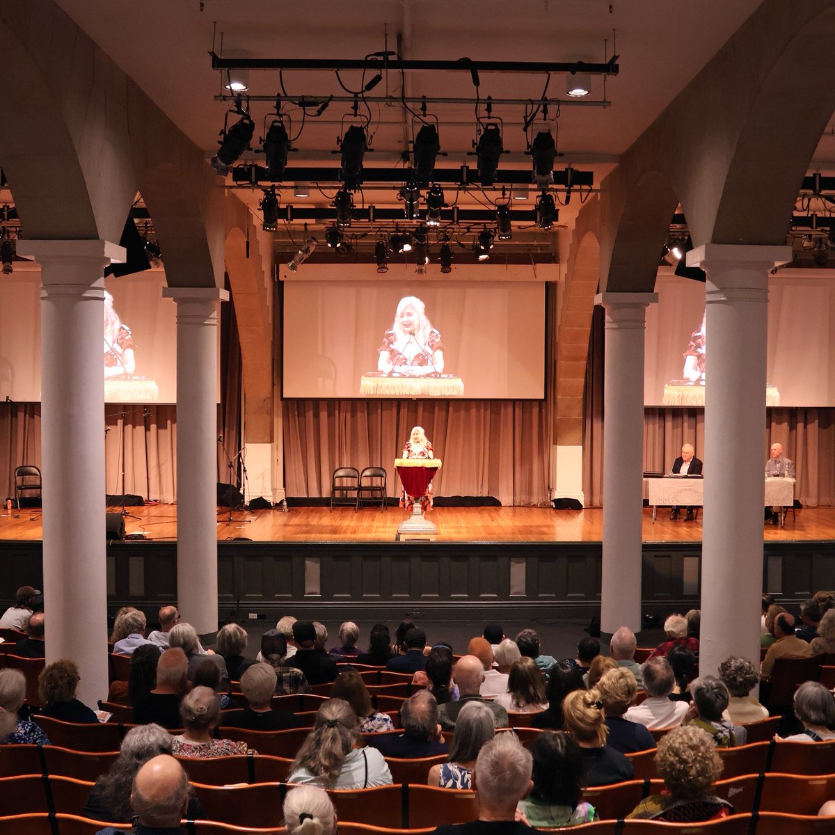 GVSHP's tweet image. Last night, we had the pleasure of hosting our Annual Meeting & Village Awards in not one, but two incredible historic venues in the #EastVillage, where we celebrated six remarkable awardees and a year of accomplishments: villagepreservation.org/2025/06/12/two…