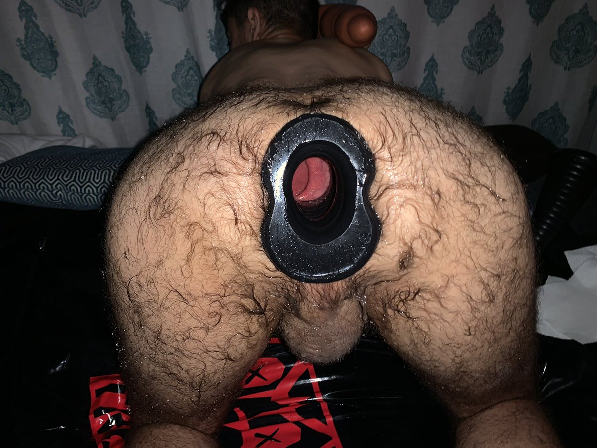 TrainingBttm's tweet photo. @ReyXXL Cum wreck mine ���️ https://t.co/eZAonFOmUn