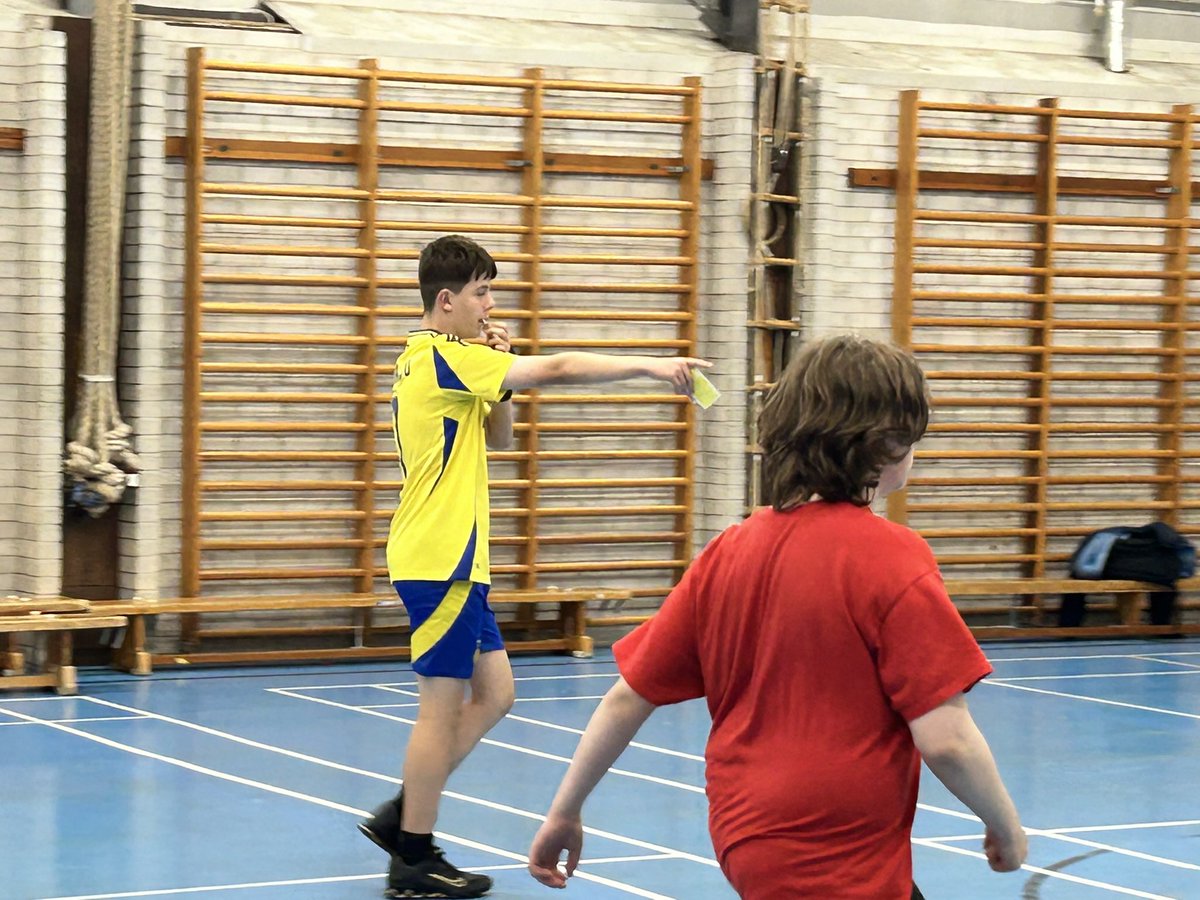 pe_stchris's tweet image. Some down time for my @LshipSkillsFdn sports leaders this morning. Sadly Joseph is not able to play with his broken wrist so he offered to be the referee. Might need to change his name to Pierluigi can you see his yellow card?