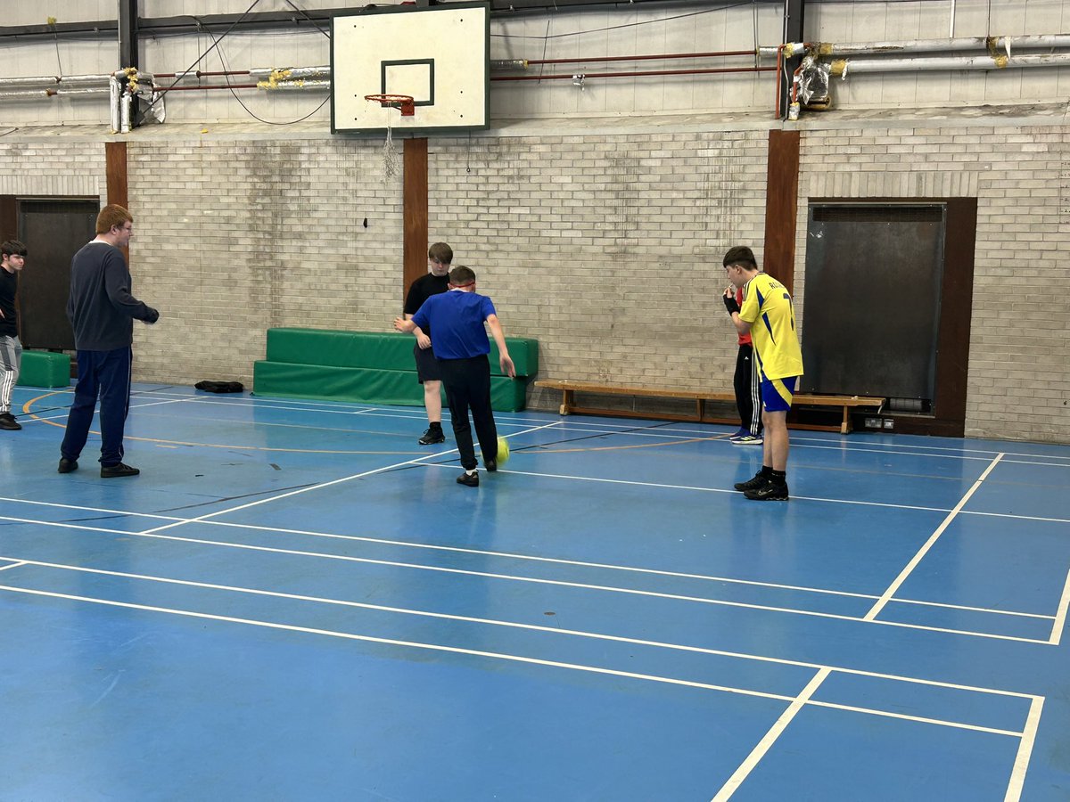pe_stchris's tweet image. Some down time for my @LshipSkillsFdn sports leaders this morning. Sadly Joseph is not able to play with his broken wrist so he offered to be the referee. Might need to change his name to Pierluigi can you see his yellow card?